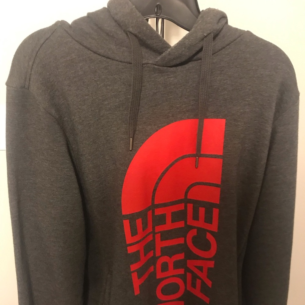 NorthFace Hoodie Gray Medium Size Regular Fit